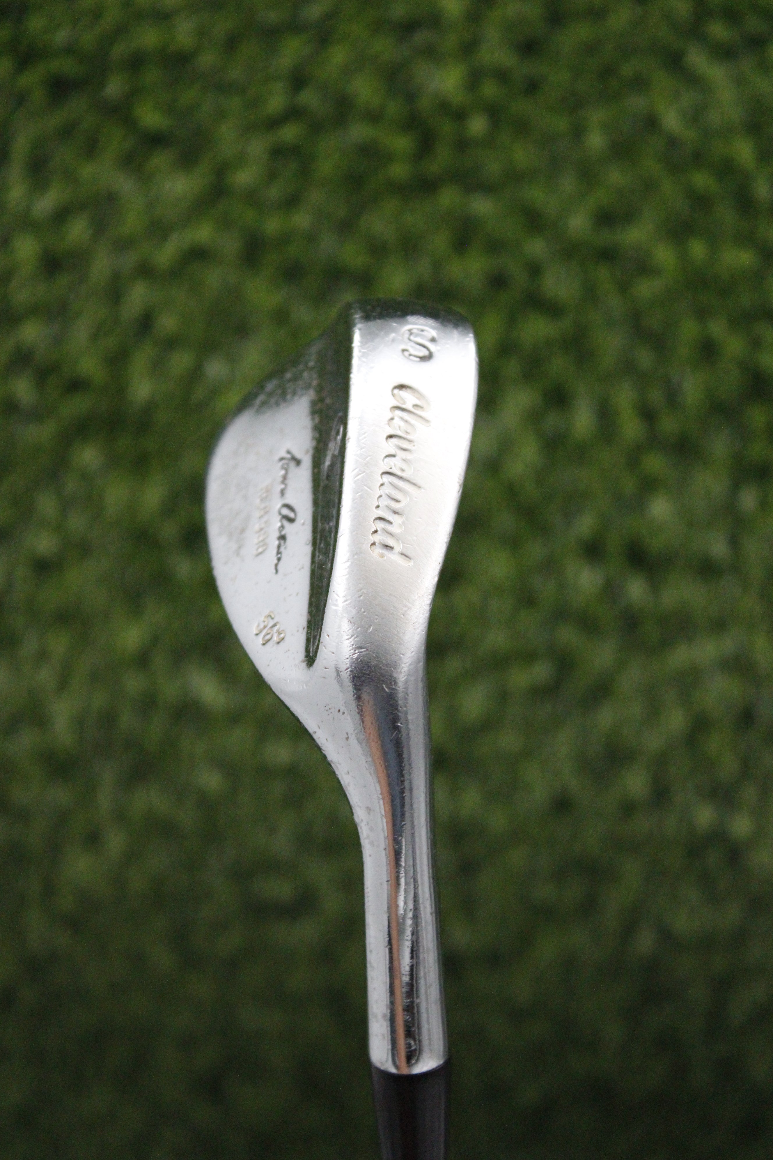 Cleveland 588 Chrome 56° SW Wedge Flex 35"
