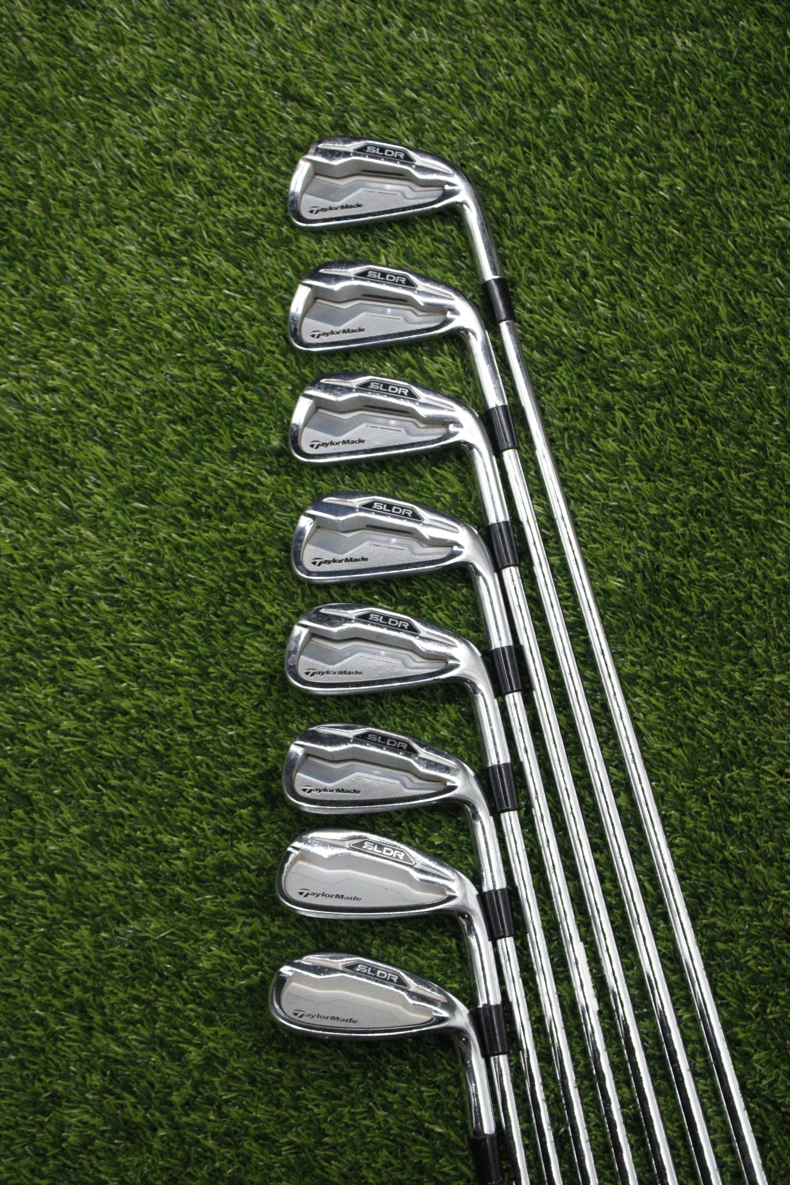 TaylorMade SLDR Iron Set 4-PW SW S Flex +1.0"