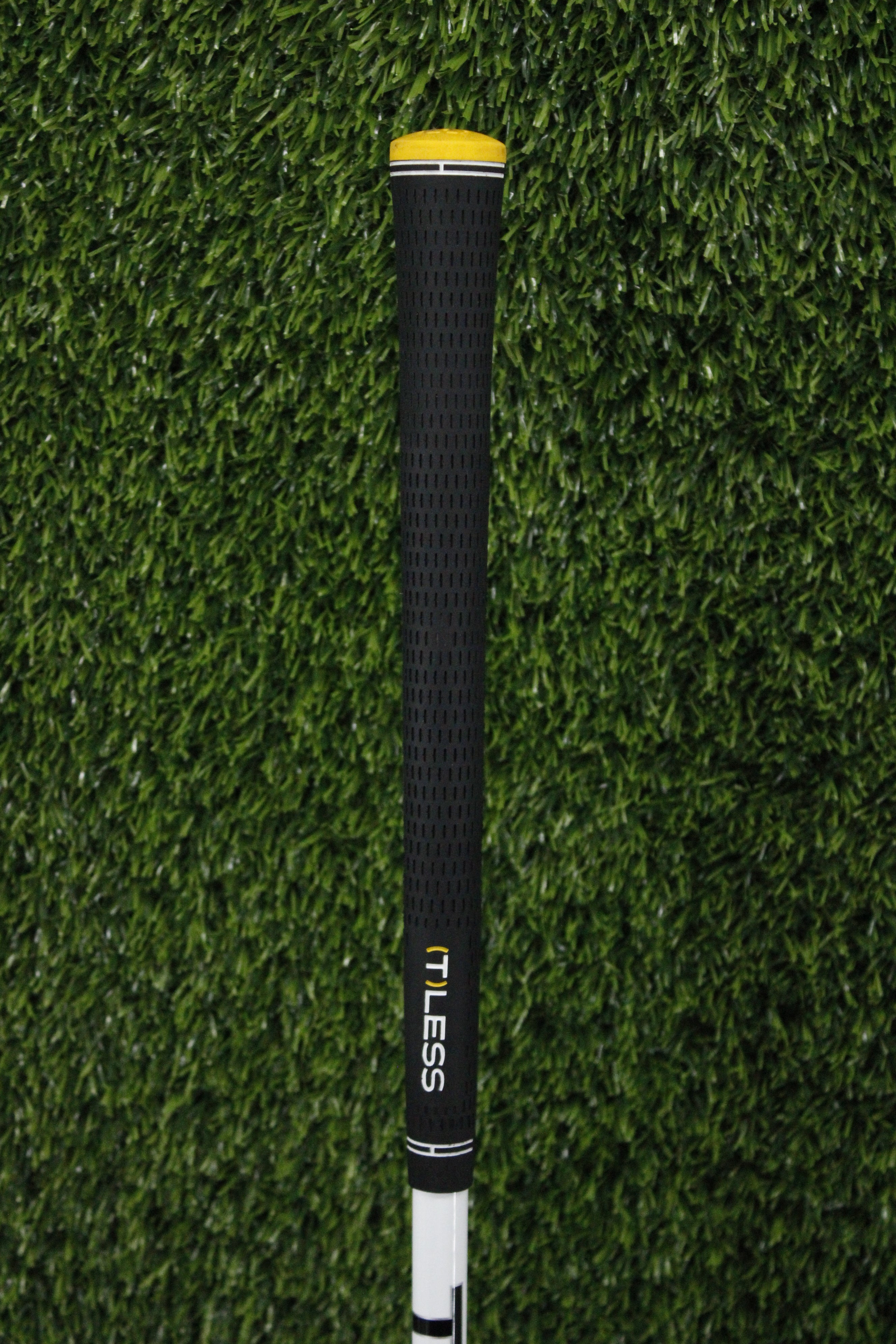 T Less High Launch 13° Driver R Flex 42.75"