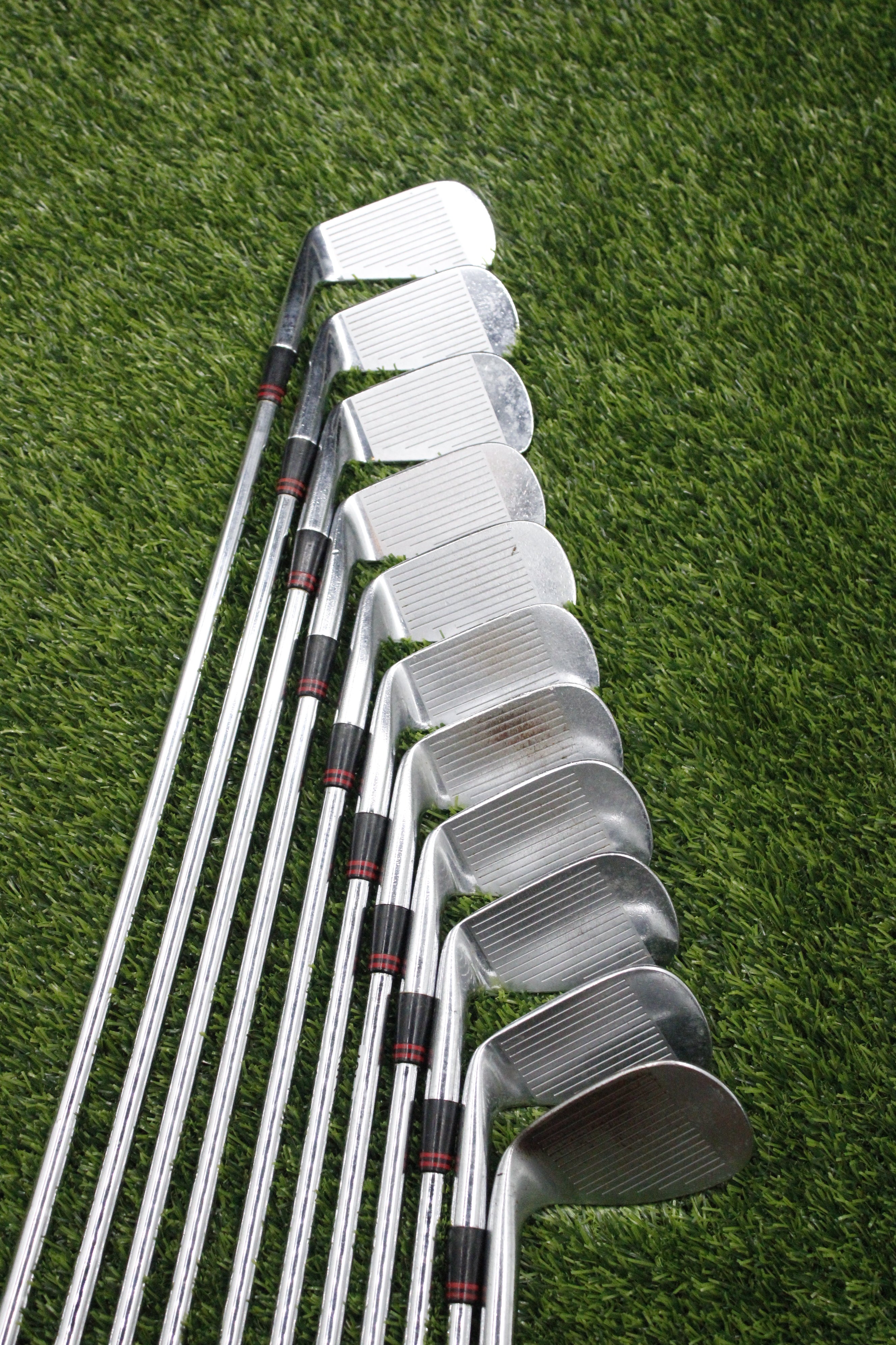 Ben Hogan 1999 Apex Forged Iron Set 1-PW S Flex Std Length
