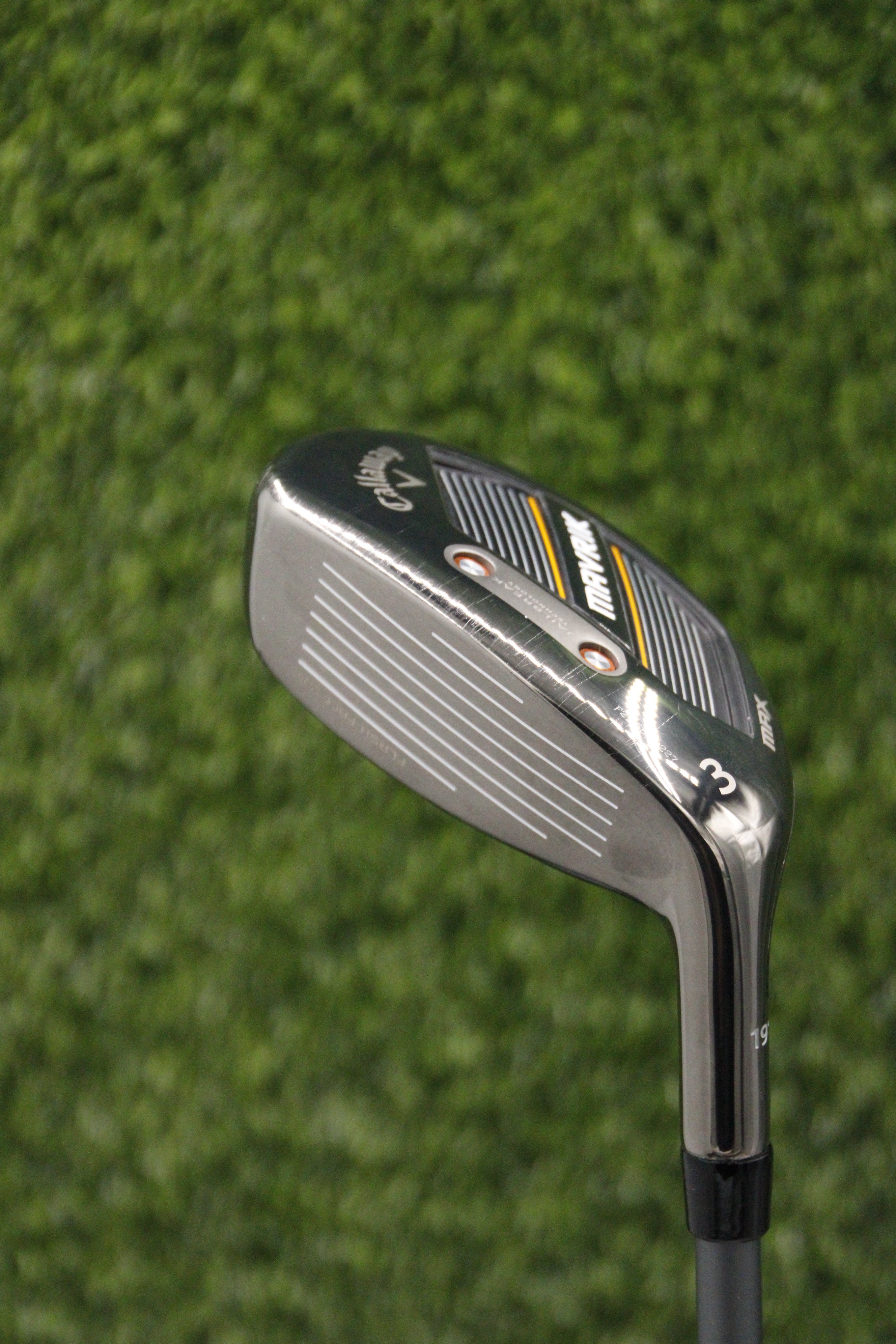 Lefty Callaway Mavrik Max 19° 3 Hybrid R Plus Flex 40.25" w/ HC