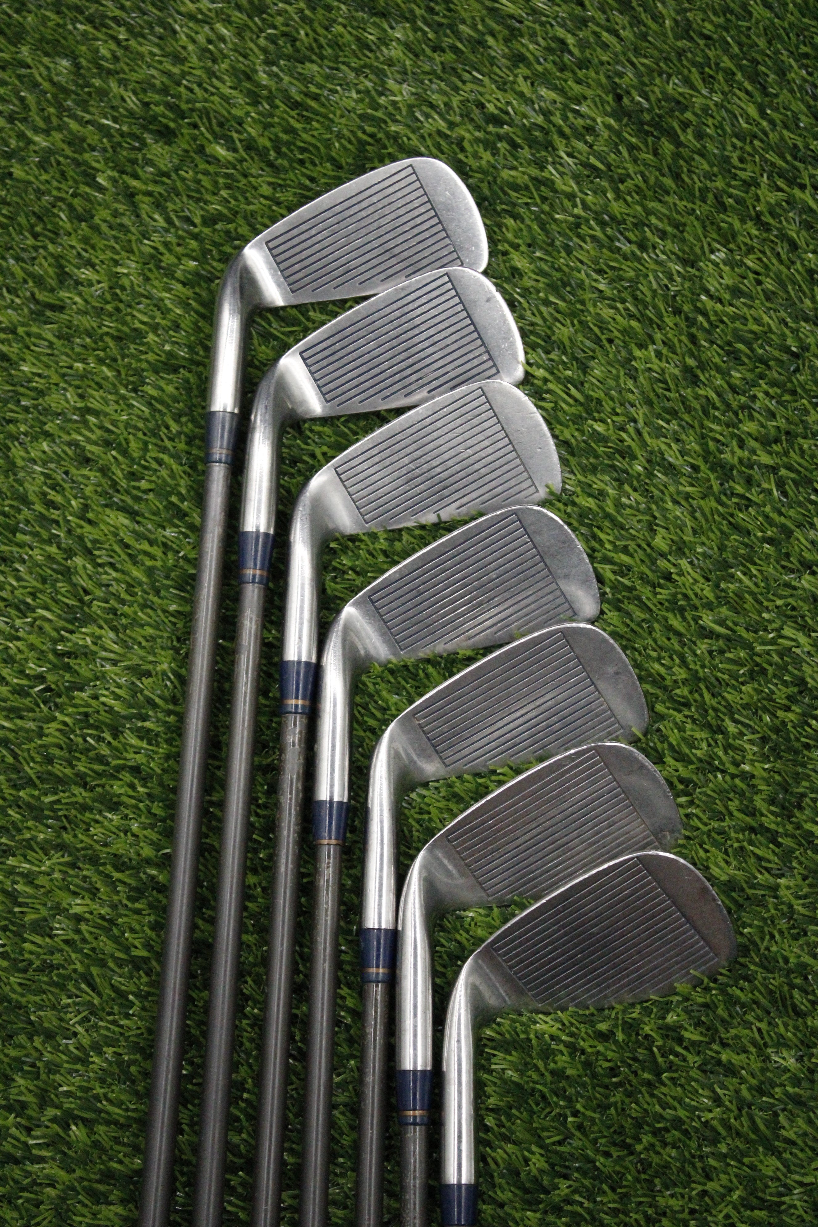 WOMEN Tommy Armour Butterfly Iron Set 3-9i L Flex Std Length