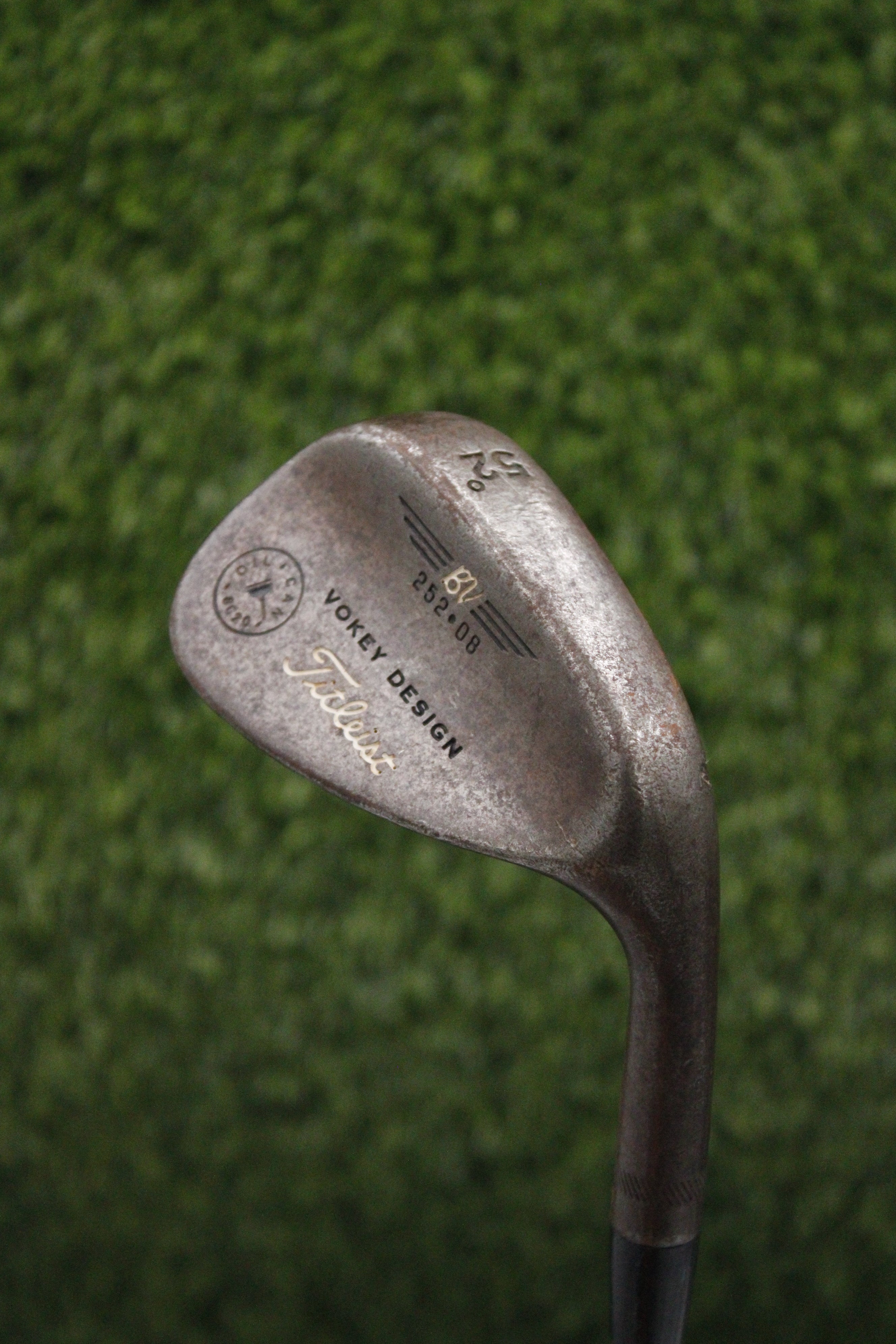 Titleist Vokey Oil Can 52° GW Wedge Flex 35.5"