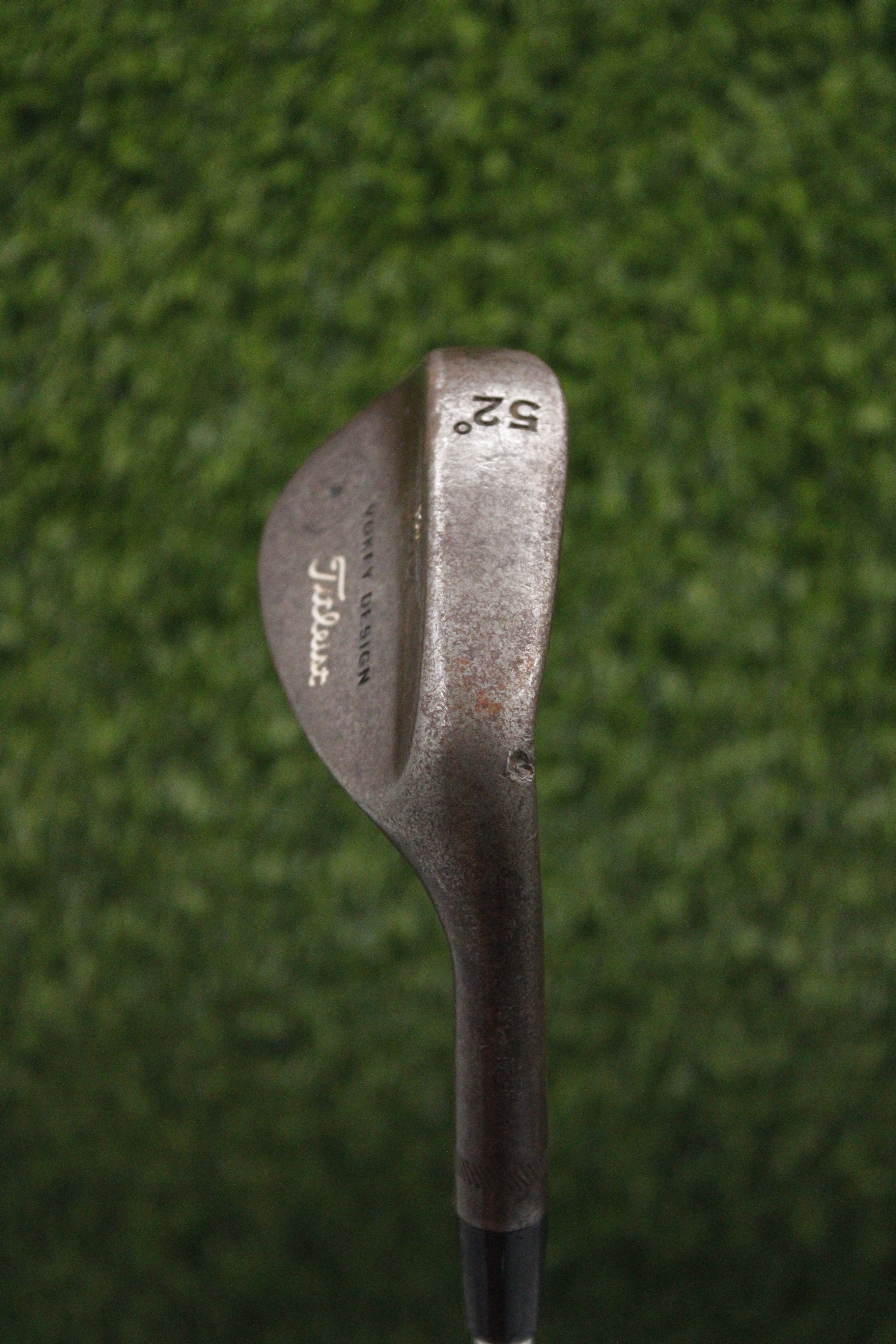 Titleist Vokey Oil Can 52° GW Wedge Flex 35.5"
