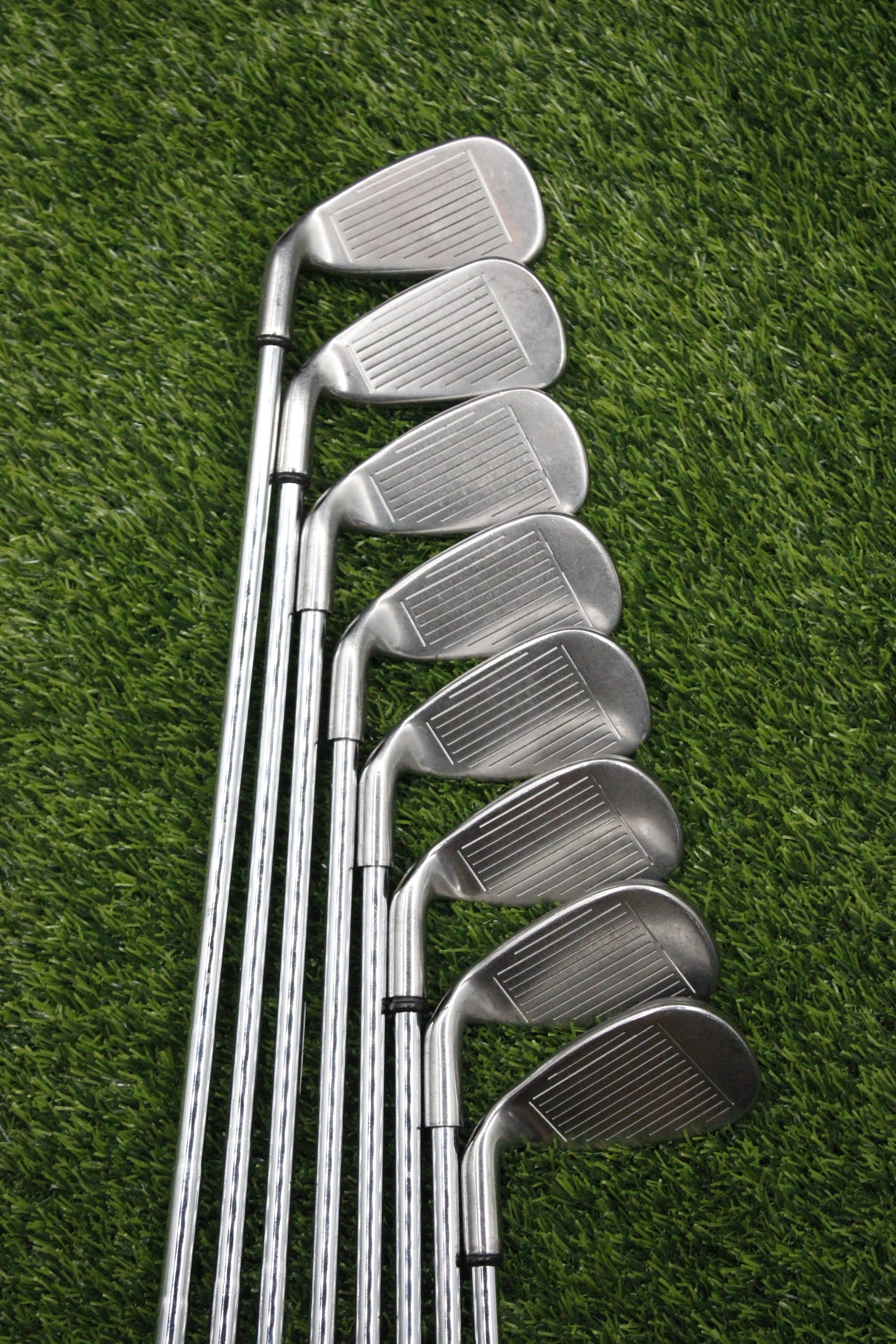 Callaway Diablo Edge Iron Set 4-PW AW Uniflex Std Length