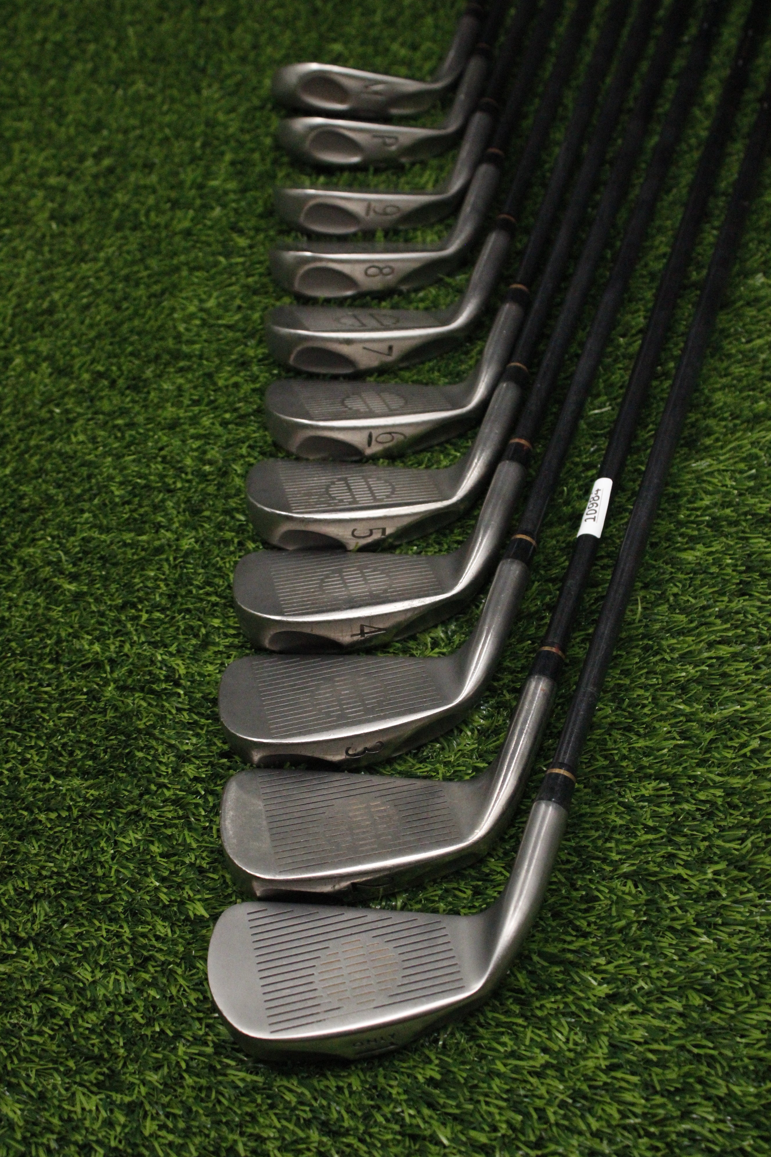 Tommy Armour Titanium 100 Iron Set 1-PW GW R Flex -0.5"