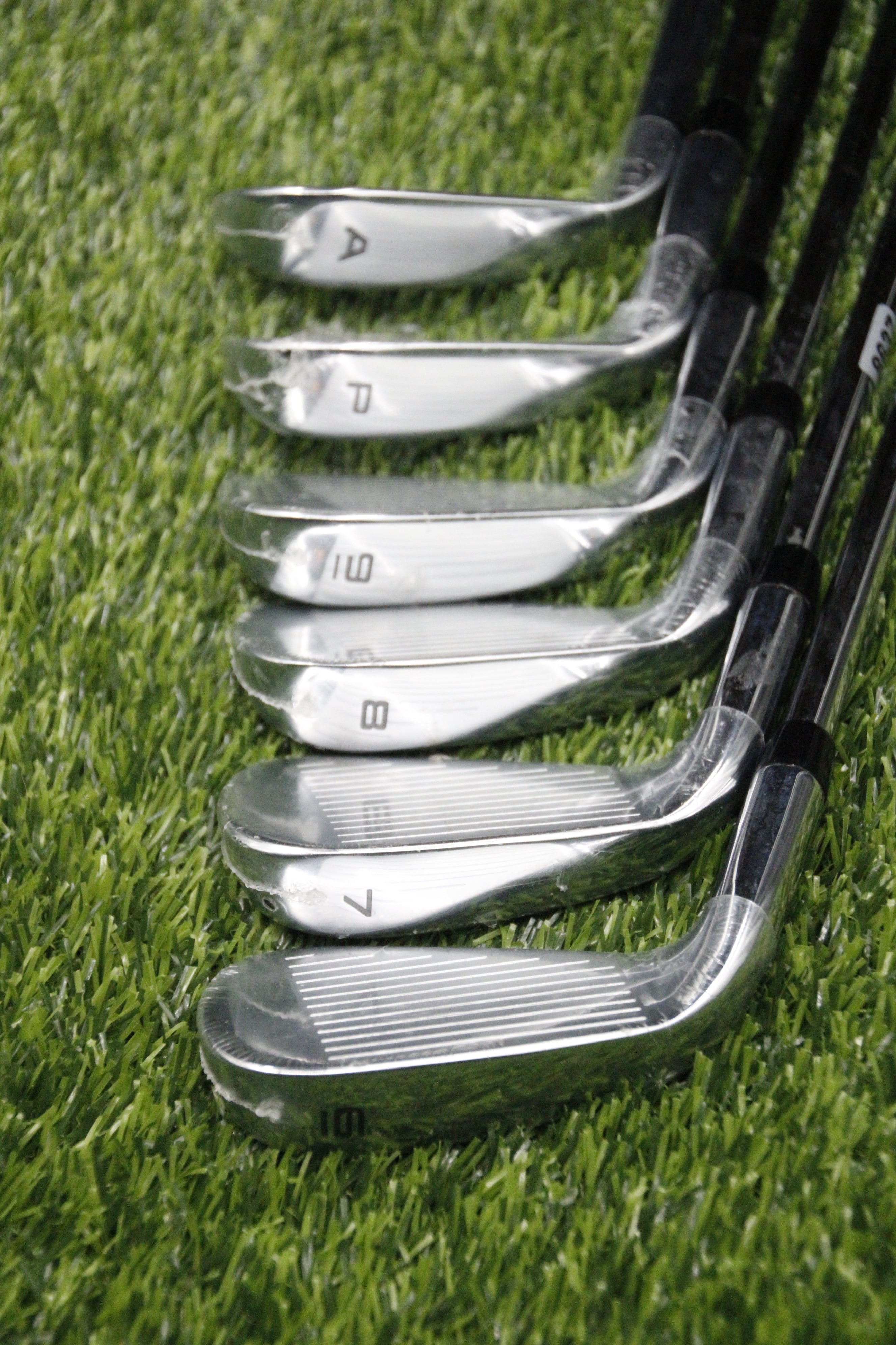 NEW Callaway Elyte HL Iron Set 6-PW AW R Flex Std Length