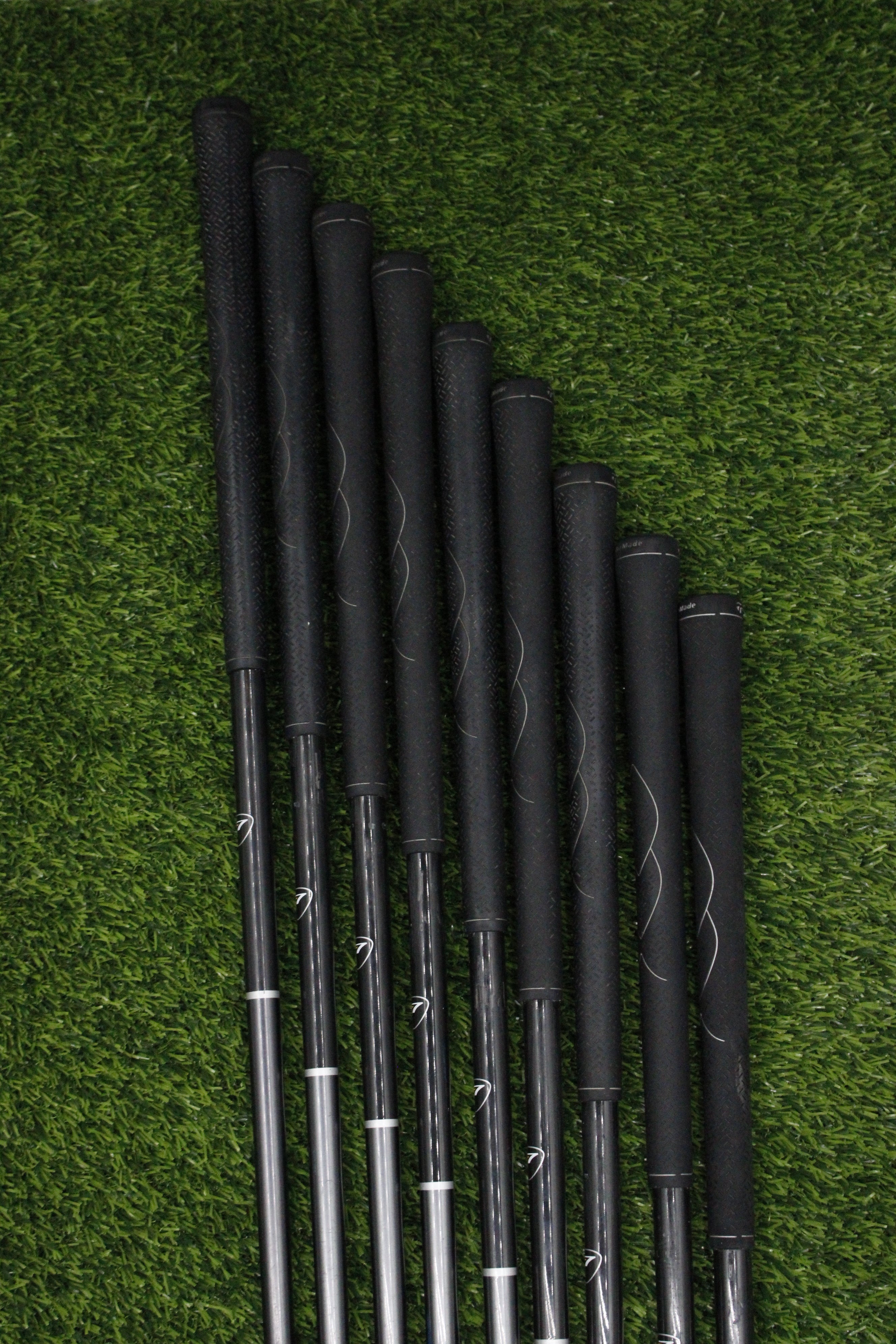 TaylorMade R7 CGB Iron Set 3-PW SW R Flex Std Length
